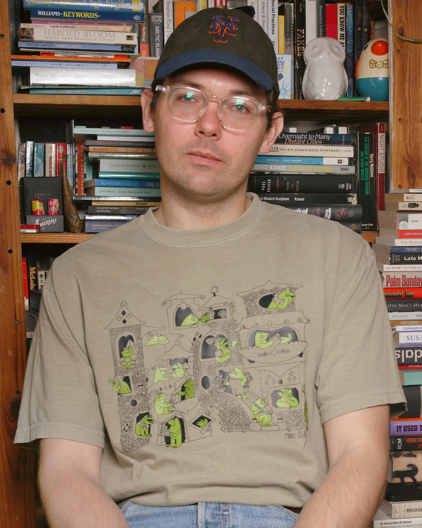 Medieval Frog Castle Shirt in Khaki