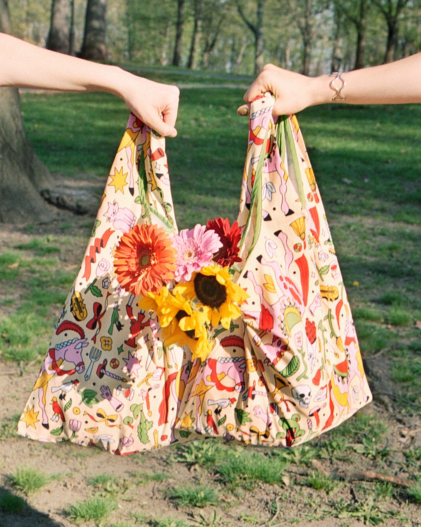 Horse Puzzle Shopping Tote